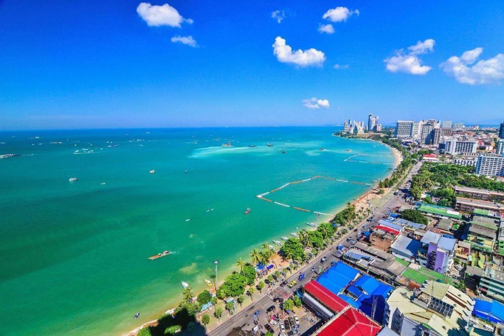 โรงแรมซี ฟัลคอน ออน เดอะ วอเตอร์ นาจอมเทียน ภายนอก รูปภาพ