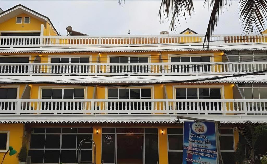 โรงแรมซี ฟัลคอน ออน เดอะ วอเตอร์ นาจอมเทียน ภายนอก รูปภาพ